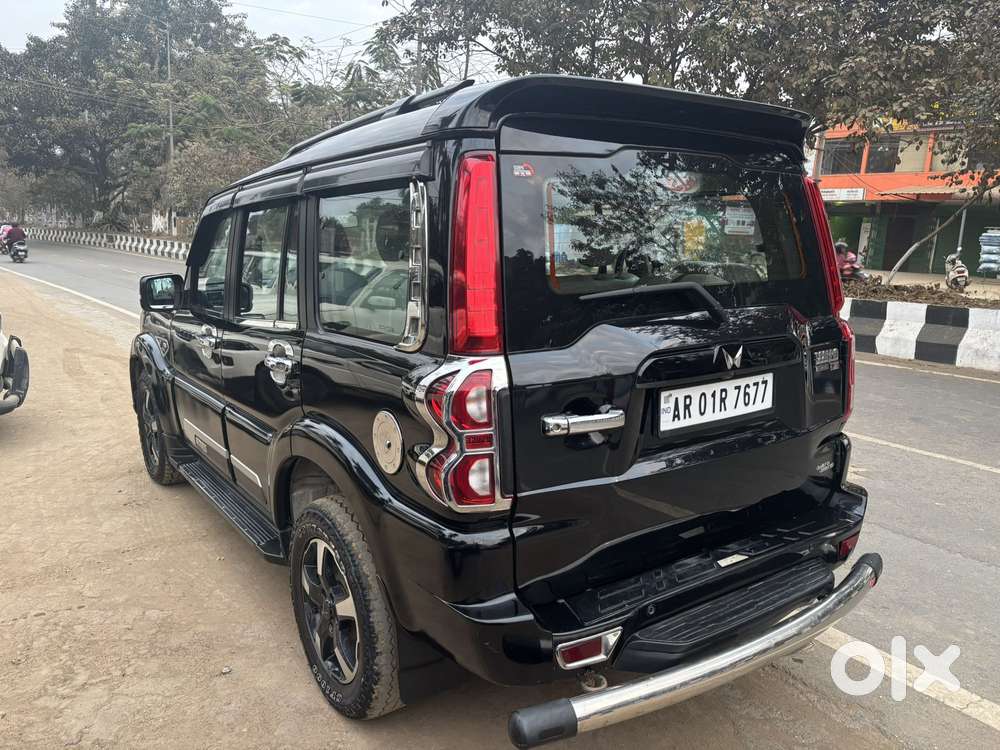 Mahindra Scorpio Classic 2.2 S 11 Mt 7 Str, 2023, Diesel