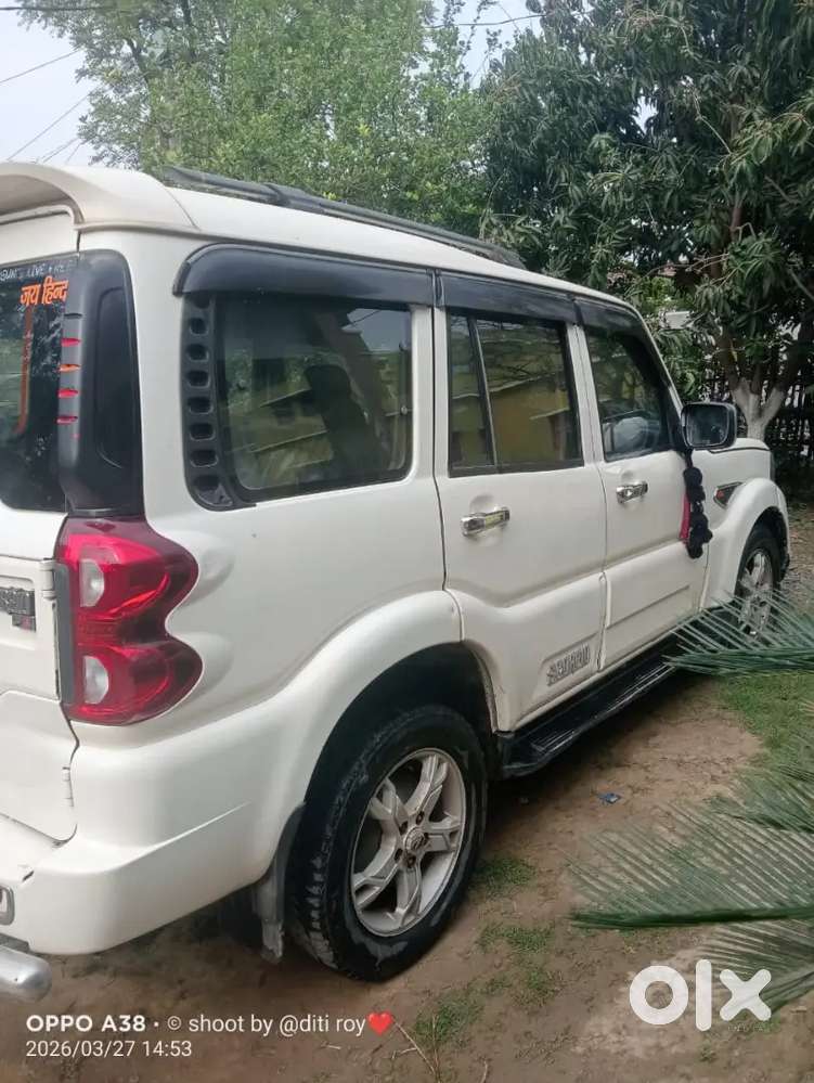 Mahindra Scorpio 2.2 2015