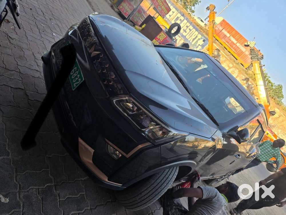 Mahindra Xuv400 Ev 2024