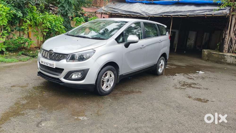 Mahindra Marazzo M6, 2018, Diesel