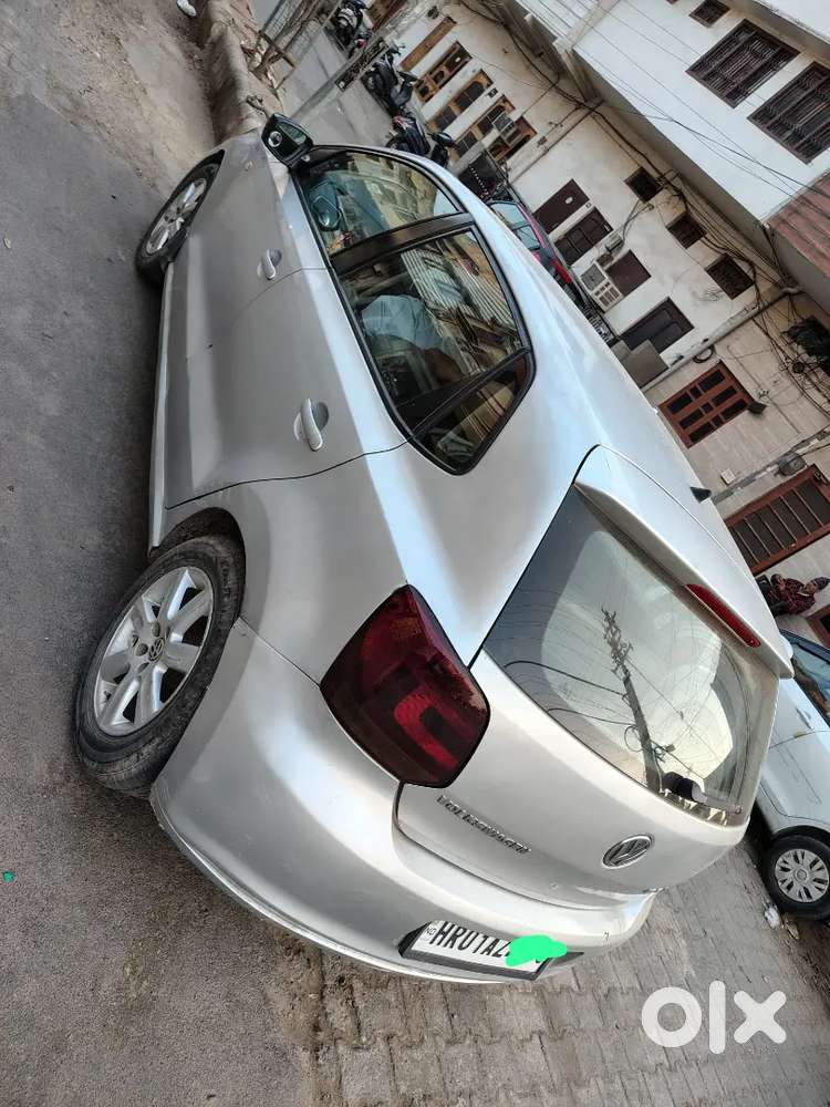 Volkswagen Polo 2011 Diesel 130000 Km Driven