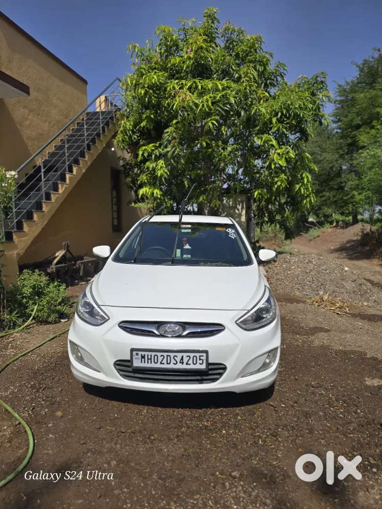 Hyundai Verna 1.6 Crdi - Sx – 2014 – Diesel