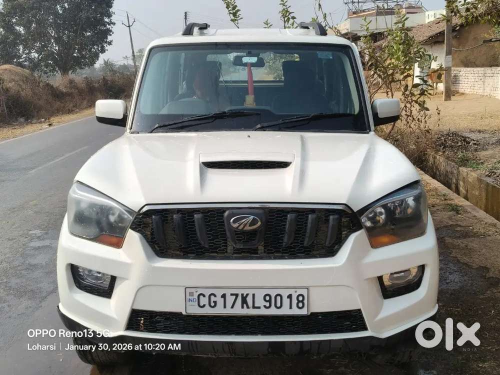 2017 Mahindra Scorpio S4+