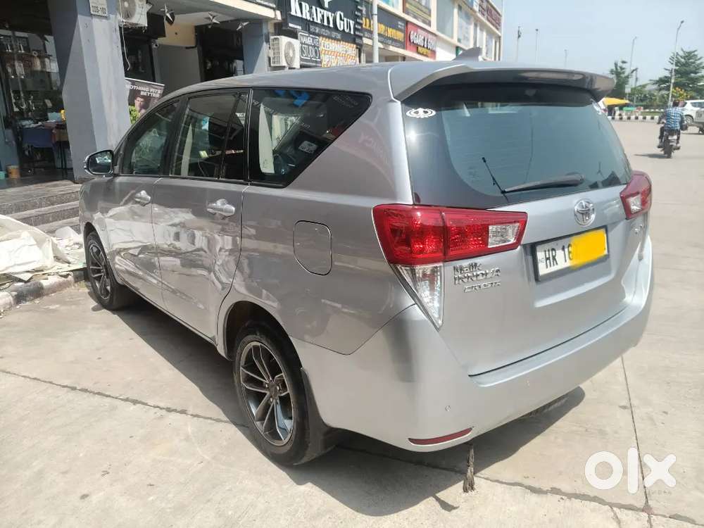 Toyota Innova Crysta 2020 Diesel Well Maintained