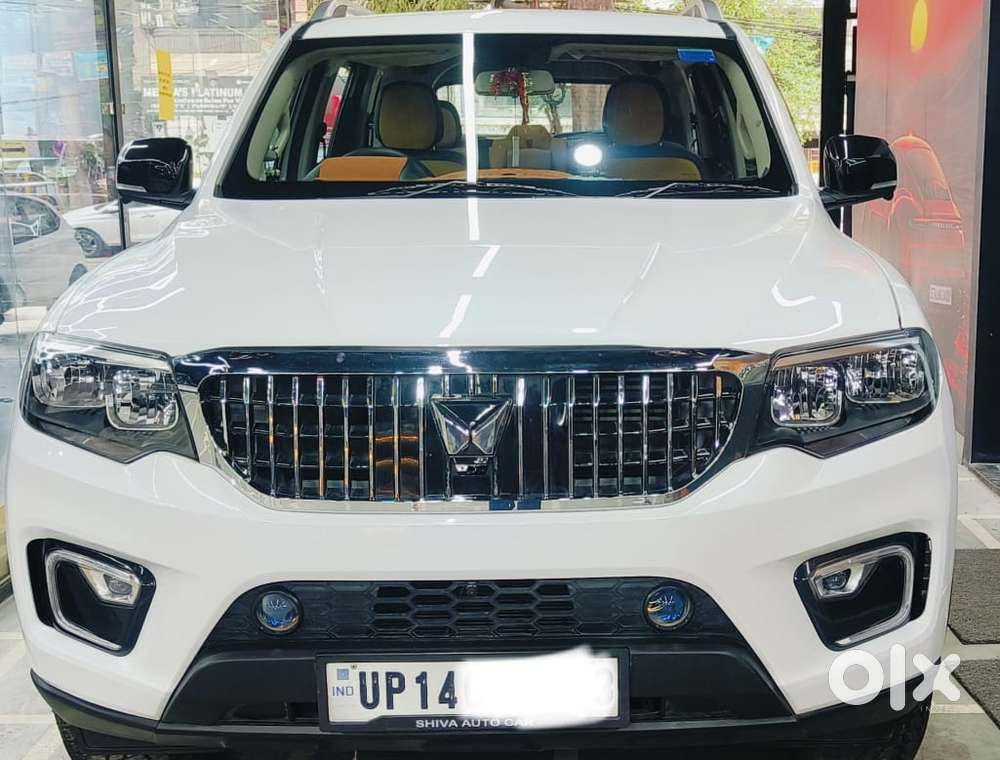 Mahindra Scorpio-n 2.0 Z2 Petrol Mt 7 Str, 2025, Petrol