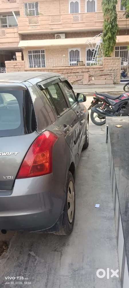Maruti Suzuki Swift 2011 Diesel 90000 Km Driven