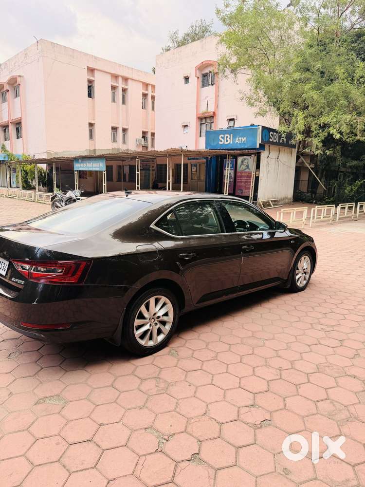 Skoda Superb L&k 2.0 Tdi At, 2017, Diesel