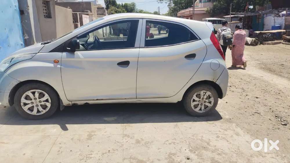 Hyundai Eon 2015 Petrol Well Maintained
