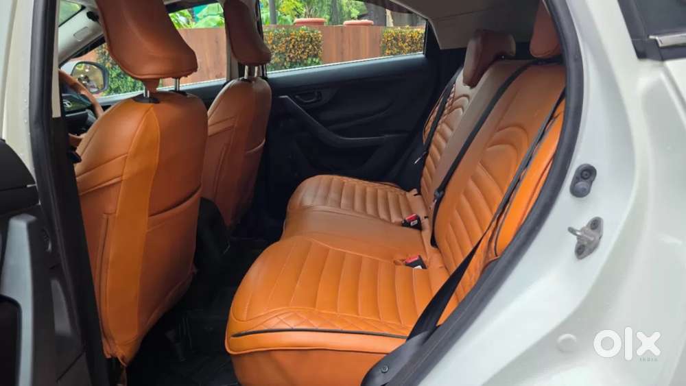 Tata Nexon, 2025, Petrol