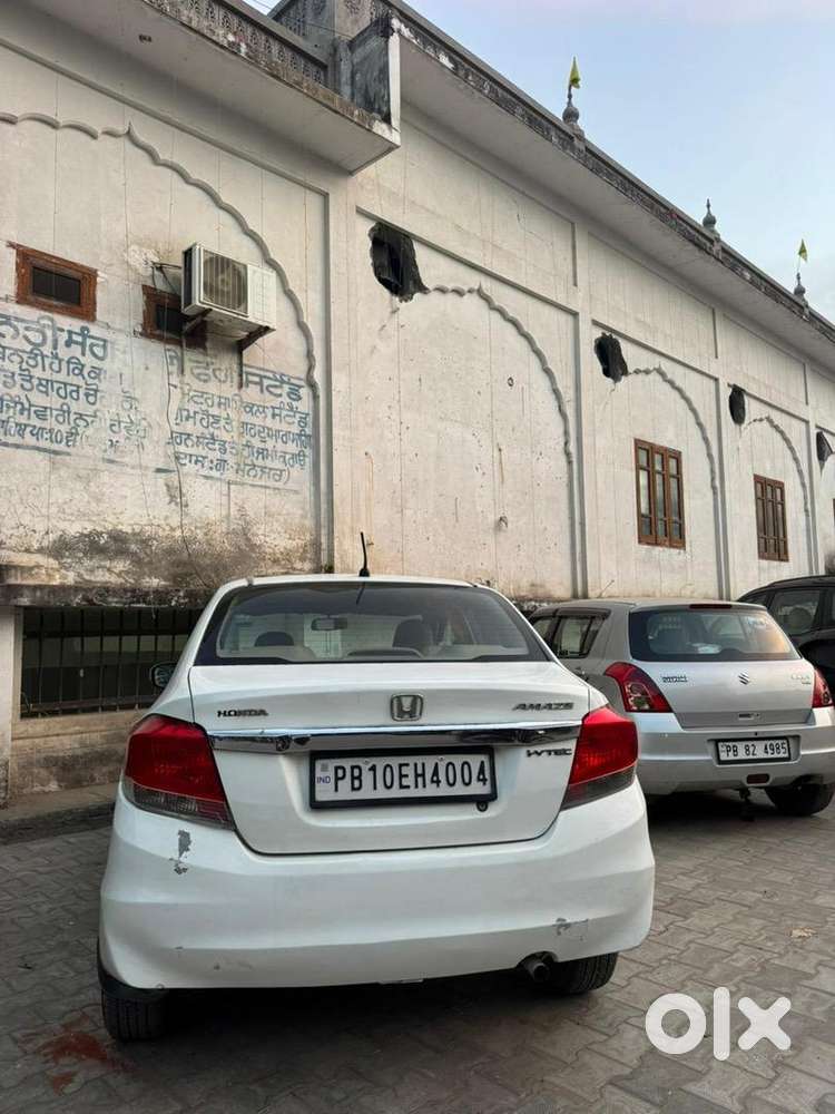 Honda Amaze 2nd Gen 2014 Petrol 75000 Km Driven