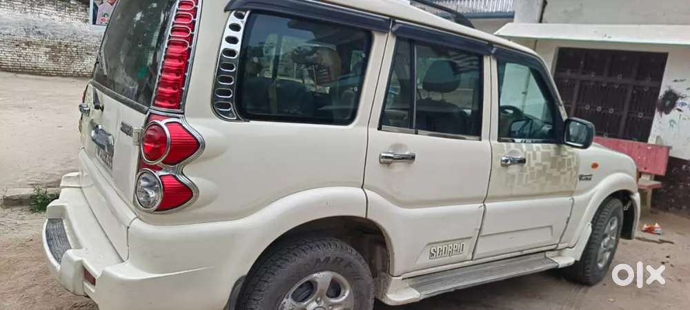 Mahindra Scorpio 2012