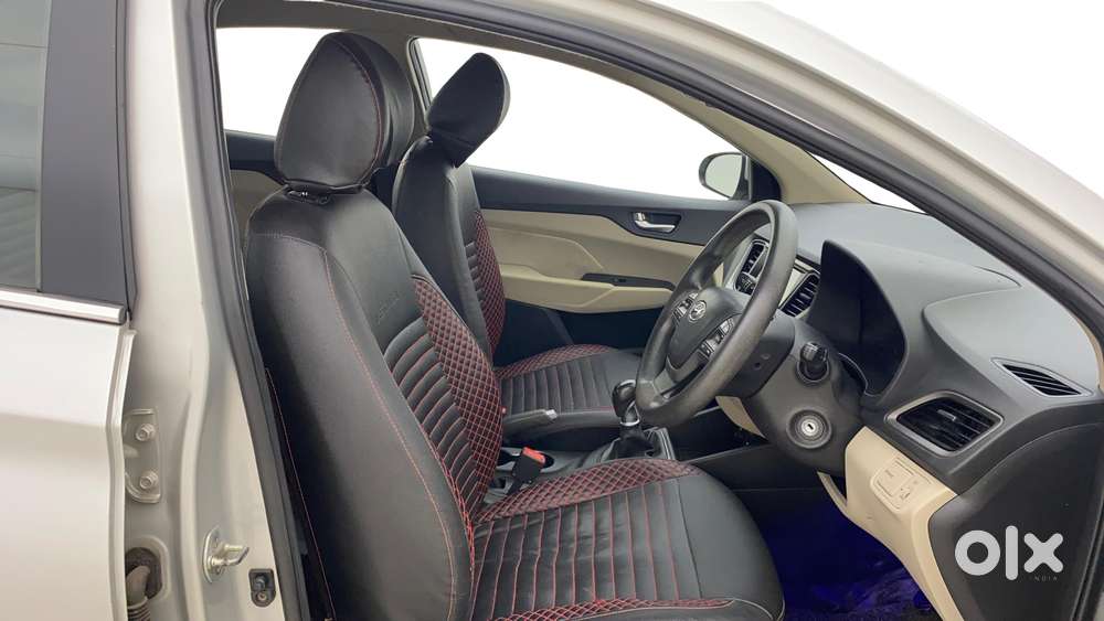 Hyundai Verna 1.6 Vtvt Sx, 2017, Petrol
