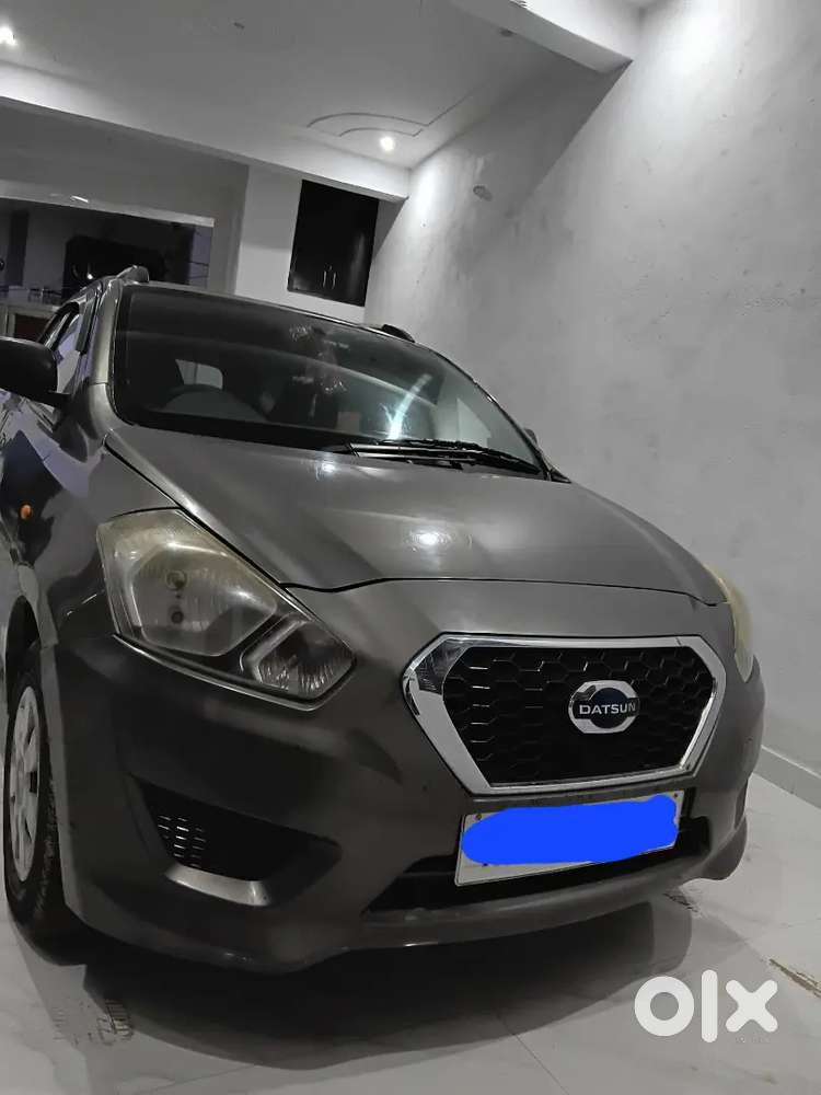 Nissan New Mpv Petrol+ Cng 2015