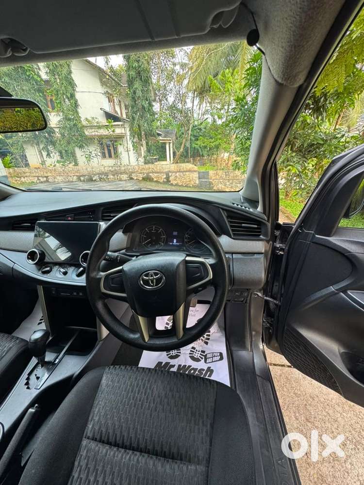 Toyota Innova Crysta 2018