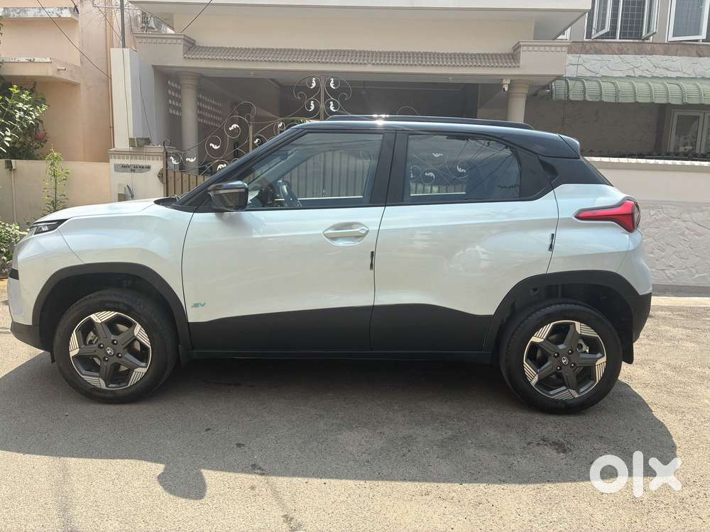 Tata Punch Ev Empowered Plus S Lr Ac Fc, 2025, Electric