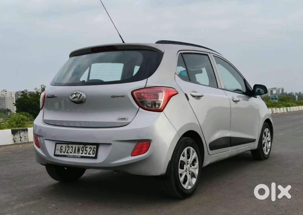 Hyundai Grand I10 Crdi Sportz, 2015, Diesel