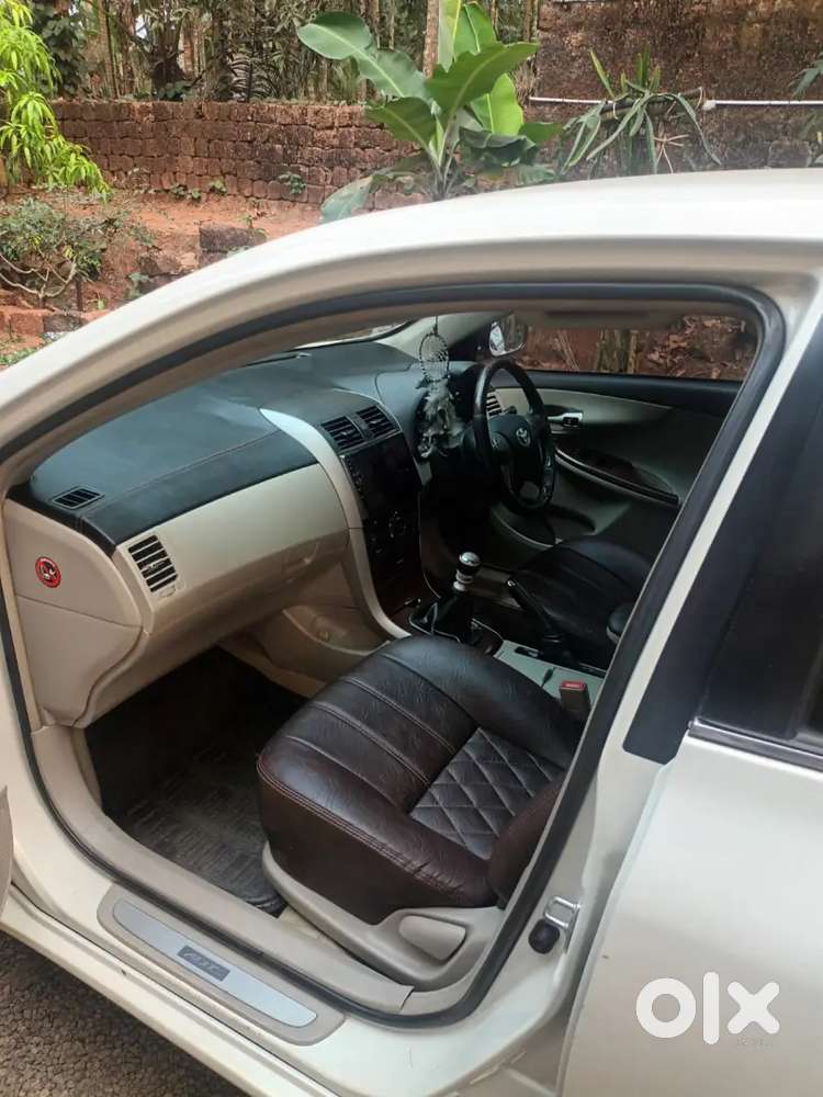 Toyota Corolla Altis 2012 Diesel Well Maintained