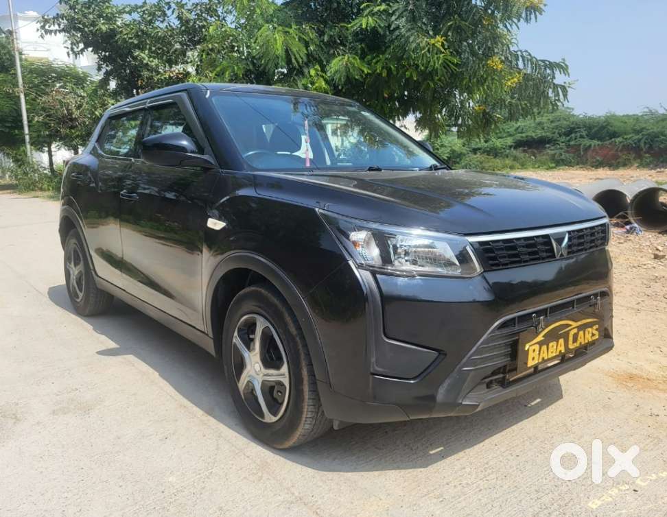 Mahindra Xuv300 W4, 2023, Petrol