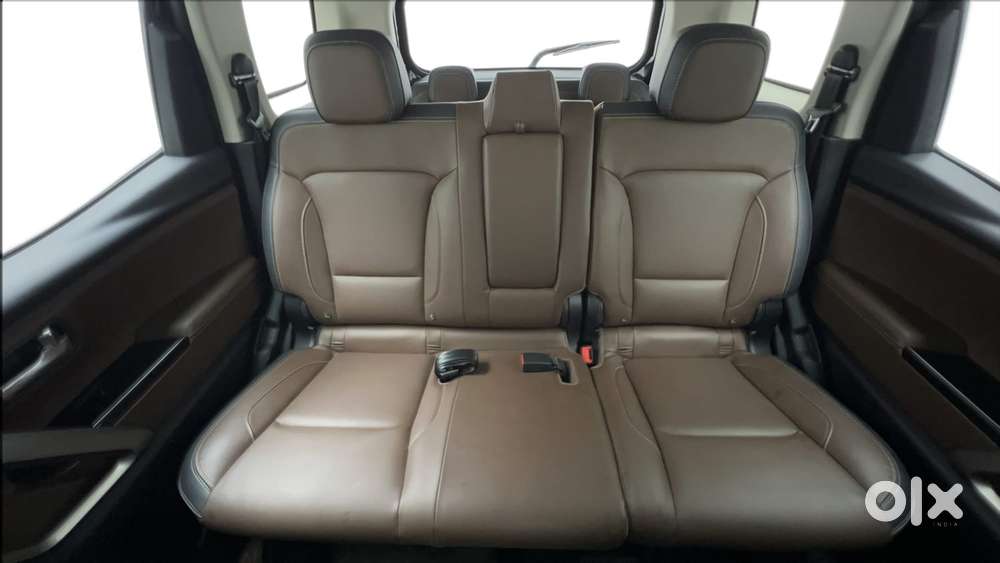 Mahindra Scorpio N Z8 Petrol At 7 Str, 2024, Petrol