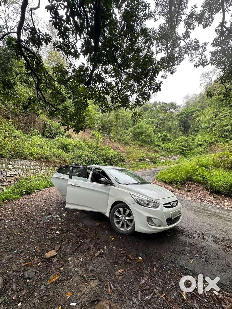 Hyundai Fluidic Verna 2012 Year