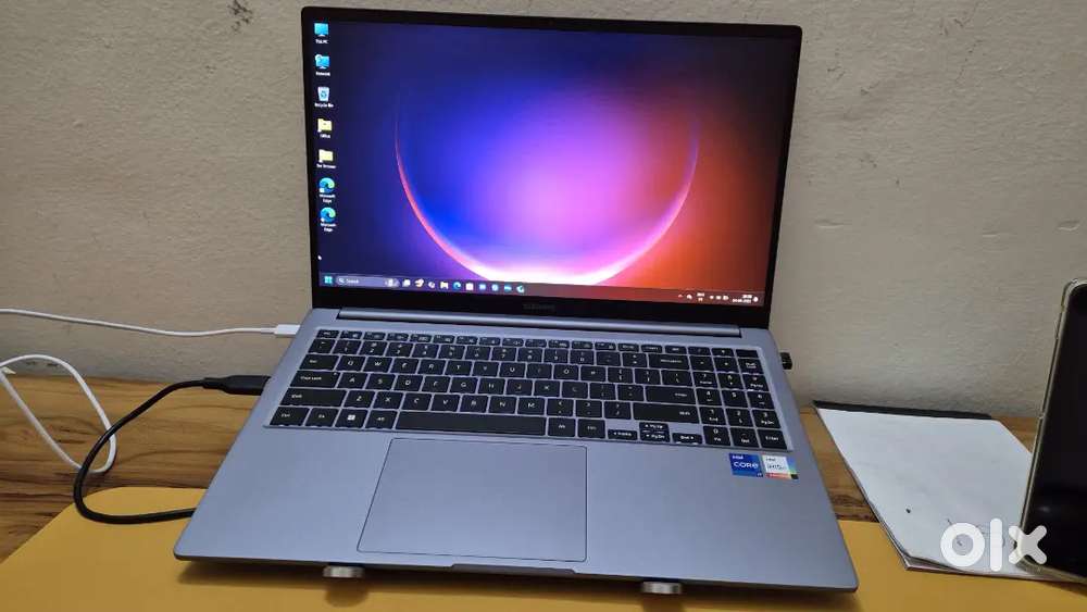 Samsung Galaxy Book 4 Intel Core i7 13th Gen 15.6 Inch 16/512 GB SSD