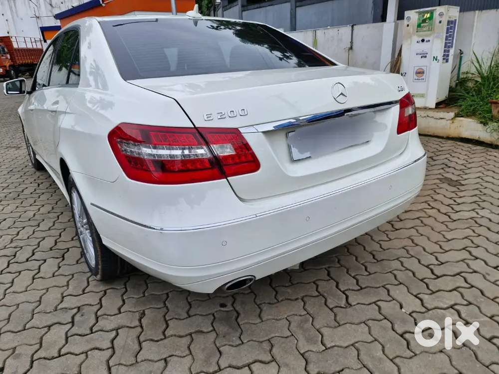 Mercedes-benz E-class 2012