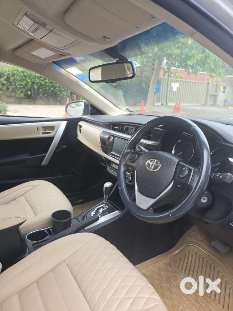 Toyota Corolla Altis 1.8 G Cvt, 2014, Petrol