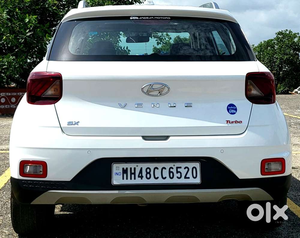 Hyundai Venue 1.0 Sx (o) Turbo Imt, 2022, Petrol