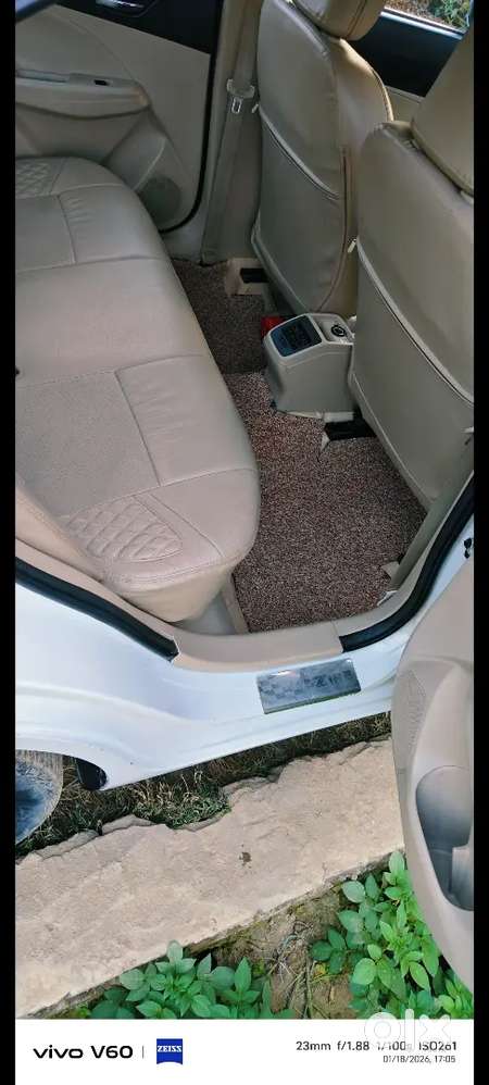 Maruti Dzire 1.2 Vxi 2024
