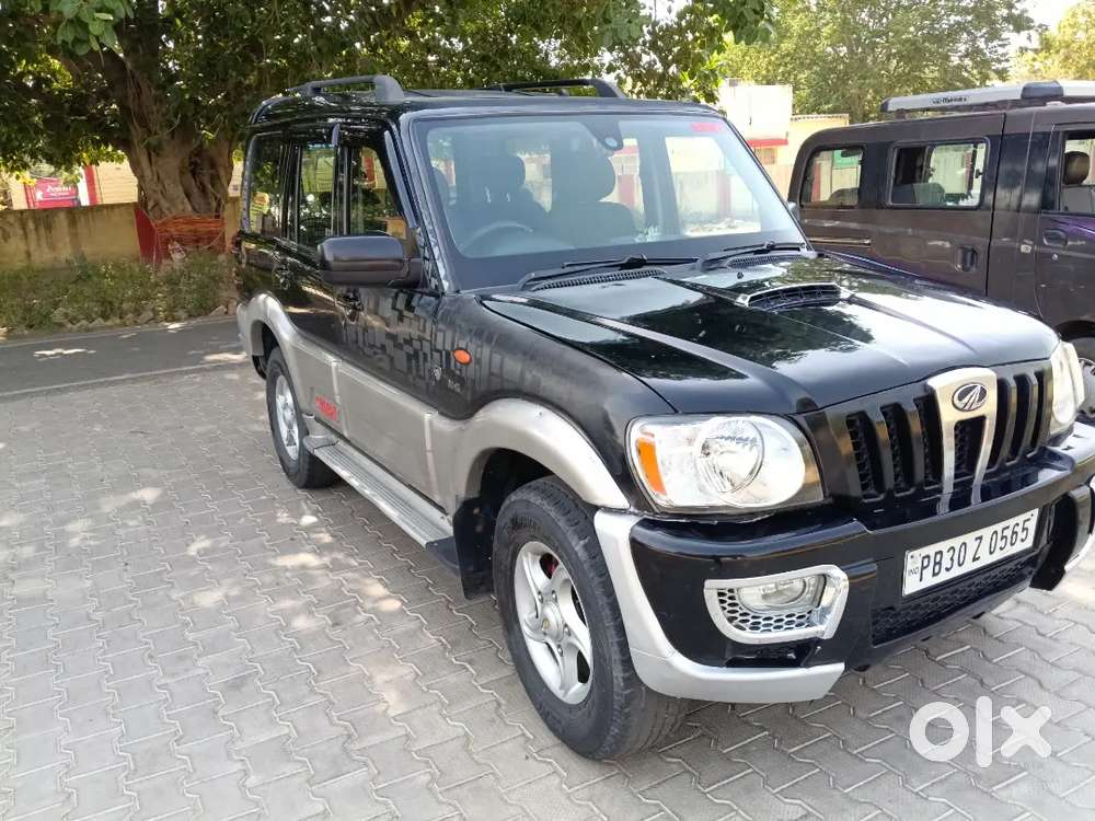Mahindra Scorpio Classic 2010