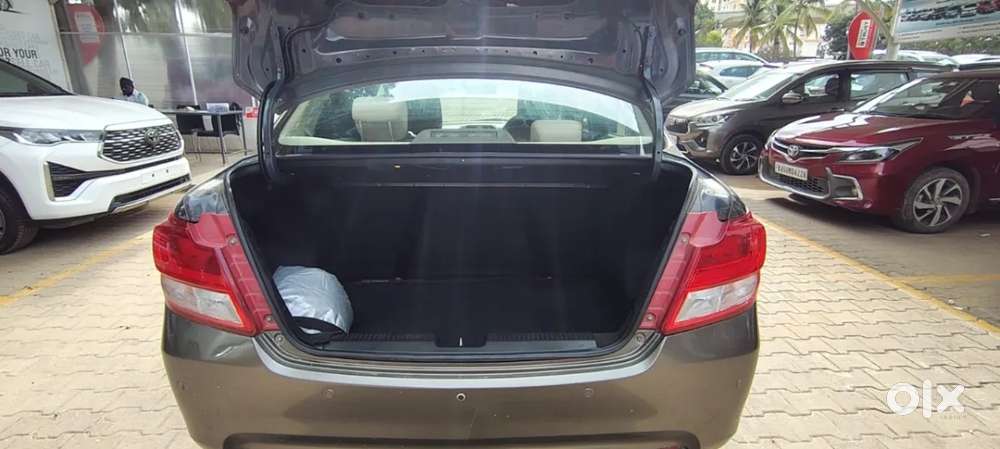 Maruti Suzuki Dzire 1.2 Zxi Amt, 2017, Petrol