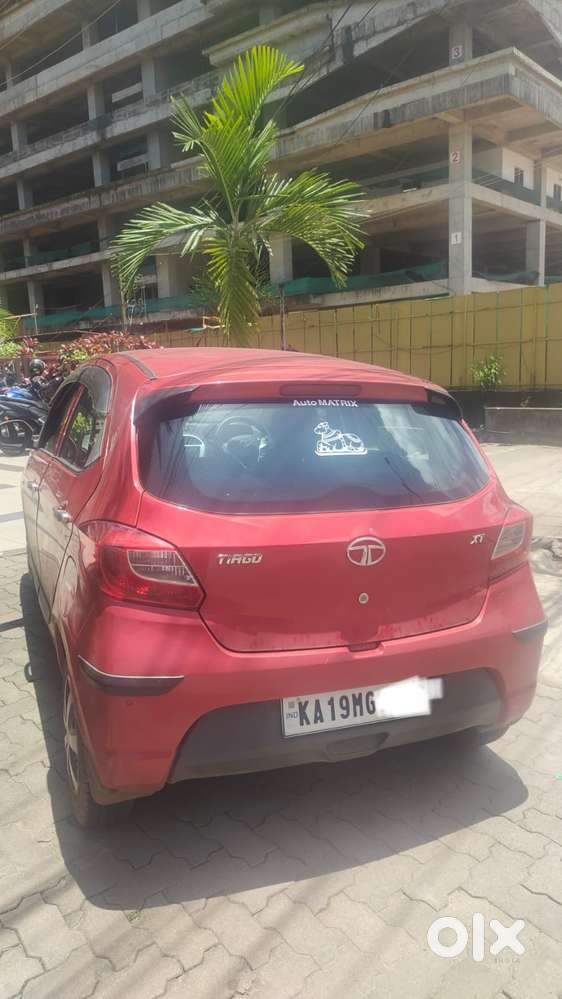 Tata Tiago 1.2 Revotron Xt (o), 2017, Petrol