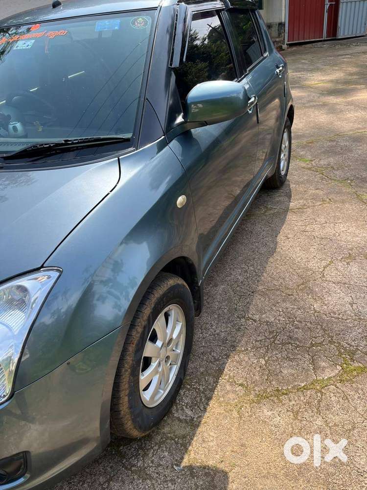 Maruti Suzuki Swift Petrol 2006