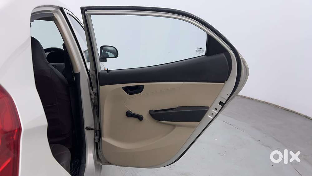 Hyundai Eon Era, 2013, Petrol