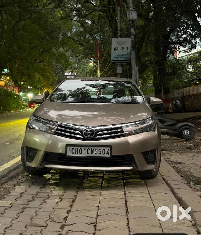 Toyota Corolla Altis 2014