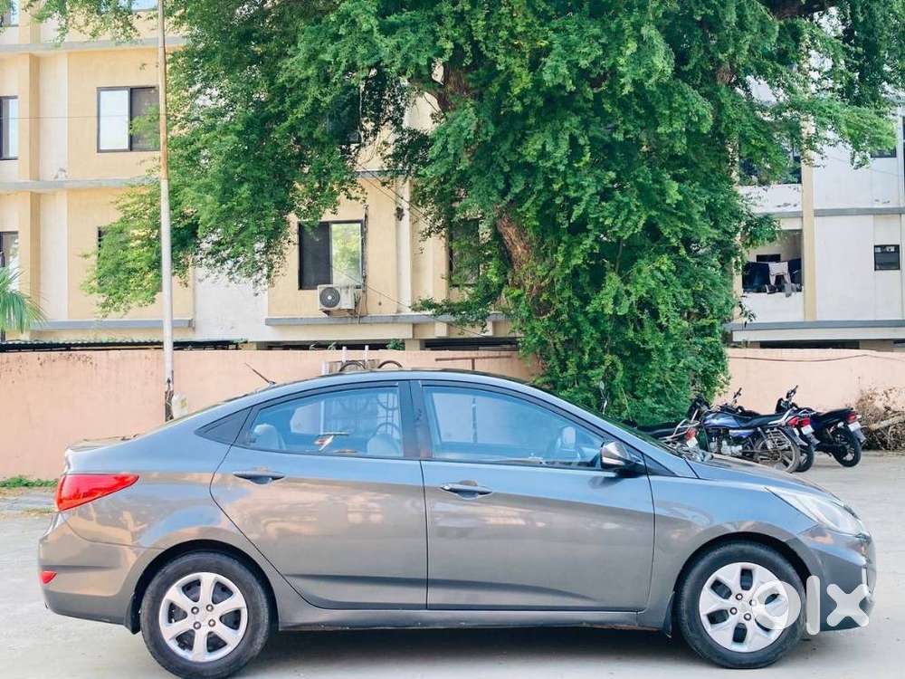 Hyundai Verna Crdi 1.6 At Ex, 2013, Diesel