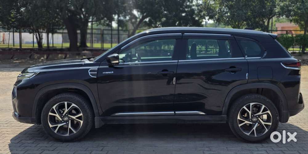 Toyota Urban Cruiser Hyryder 1.5 V Hybrid, 2025, Petrol