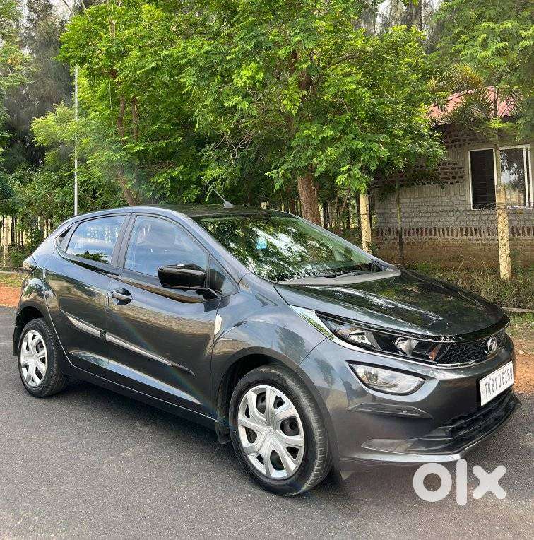 Tata Altroz, 2021, Petrol