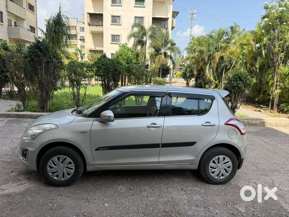 Maruti Suzuki Swift Vxi 1.2 Abs Bs-iv, 2015, Petrol
