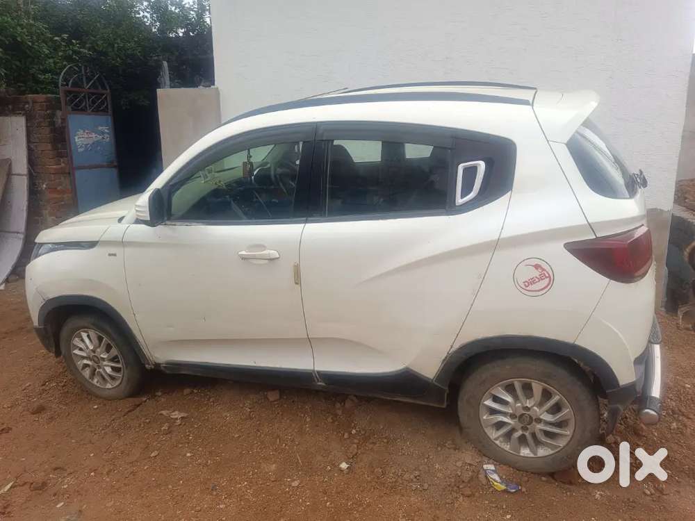 Mahindra Kuv100 Nxt 2016 Diesel Well Maintained