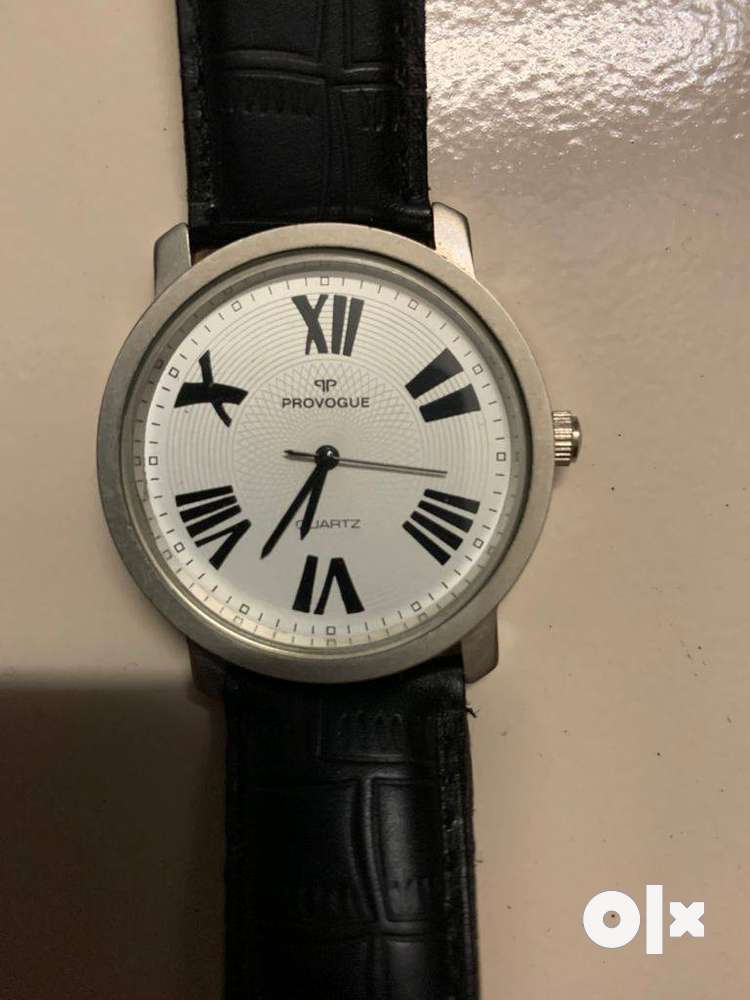 Provogue wrist outlet watch