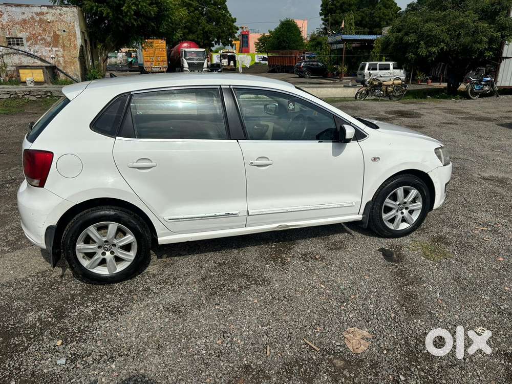Volkswagen Polo Diesel Manual 2013