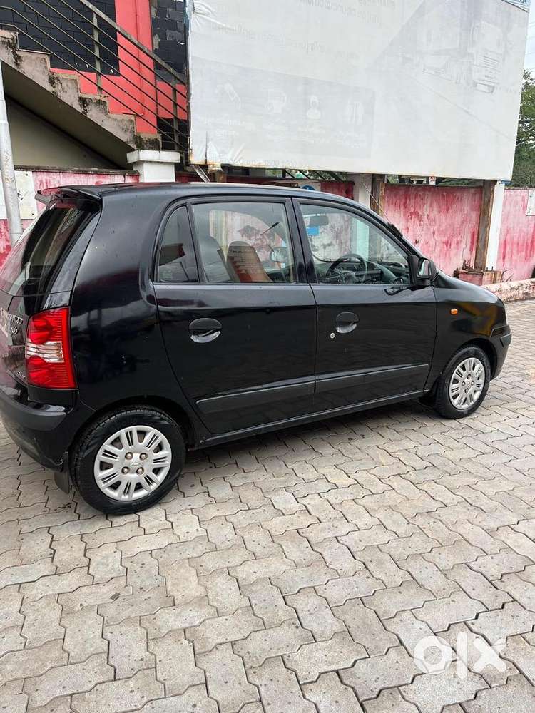 Hyundai Petrol Manual 2012