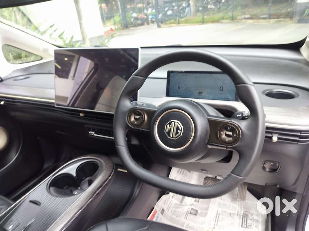Mg Windsor Ev Essence, 2025, Electric
