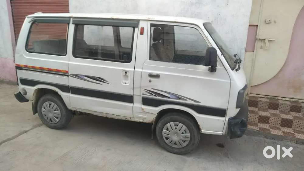 Omni Car He Bhot Ache He