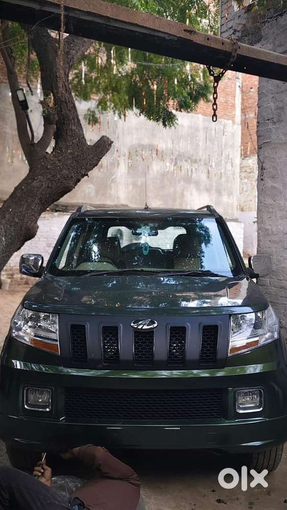 Mahindra Tuv 300 2018 Diesel Well Maintained