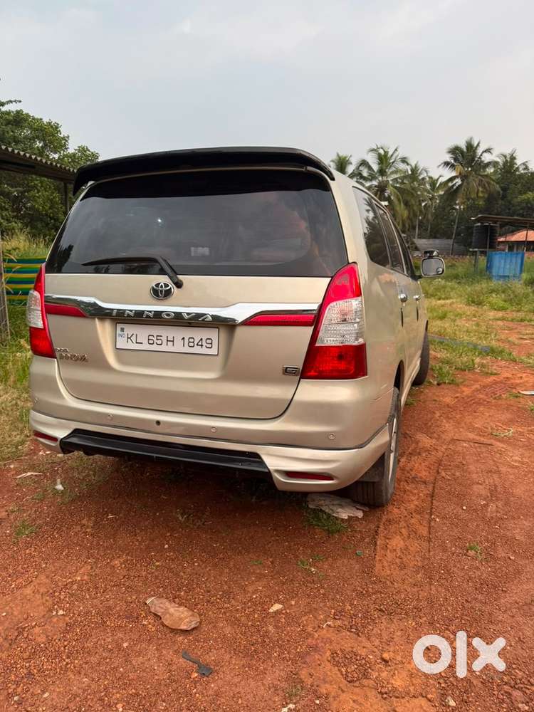 Toyota Innova 2.5 Diesel 2008 /2009 Reg