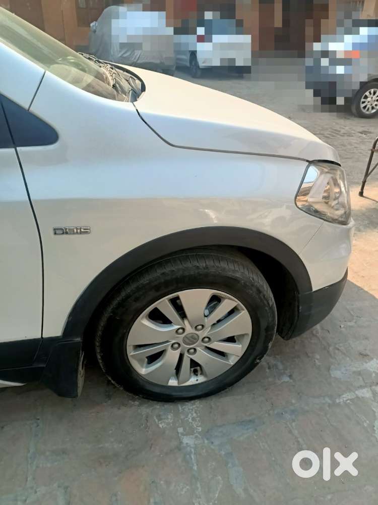 Maruti Suzuki S-cross 2016 Diesel Good Condition