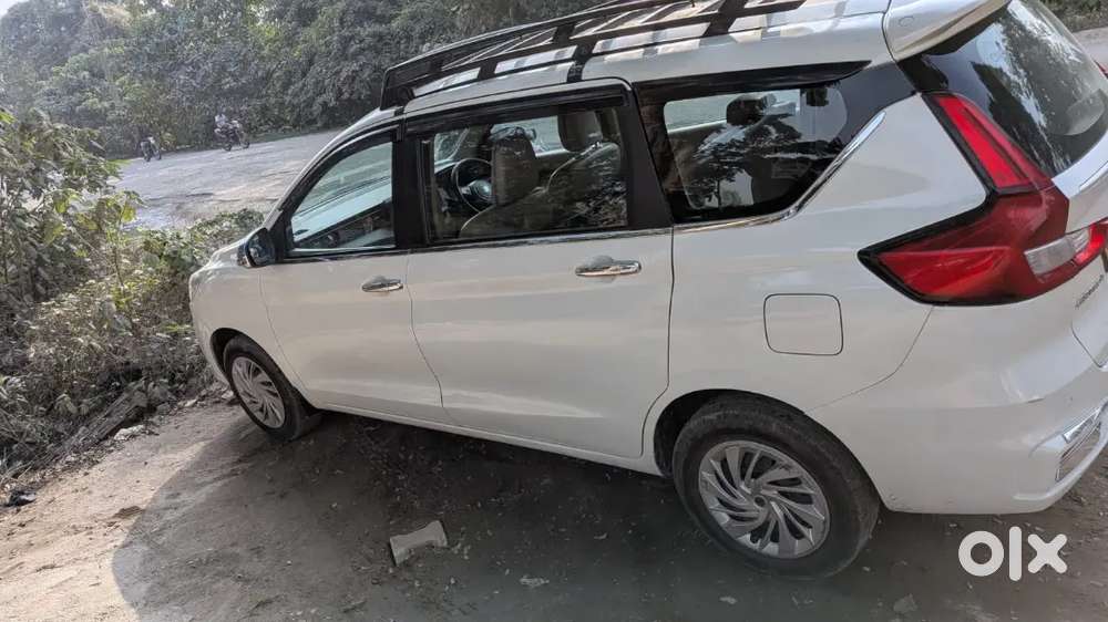 Maruti Ertiga Vxi 2024