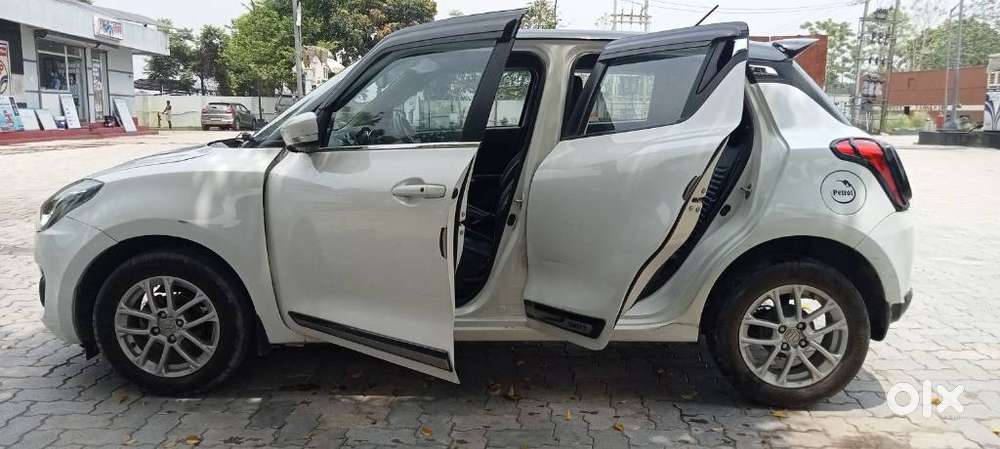 Maruti Suzuki Swift, 2020, Petrol